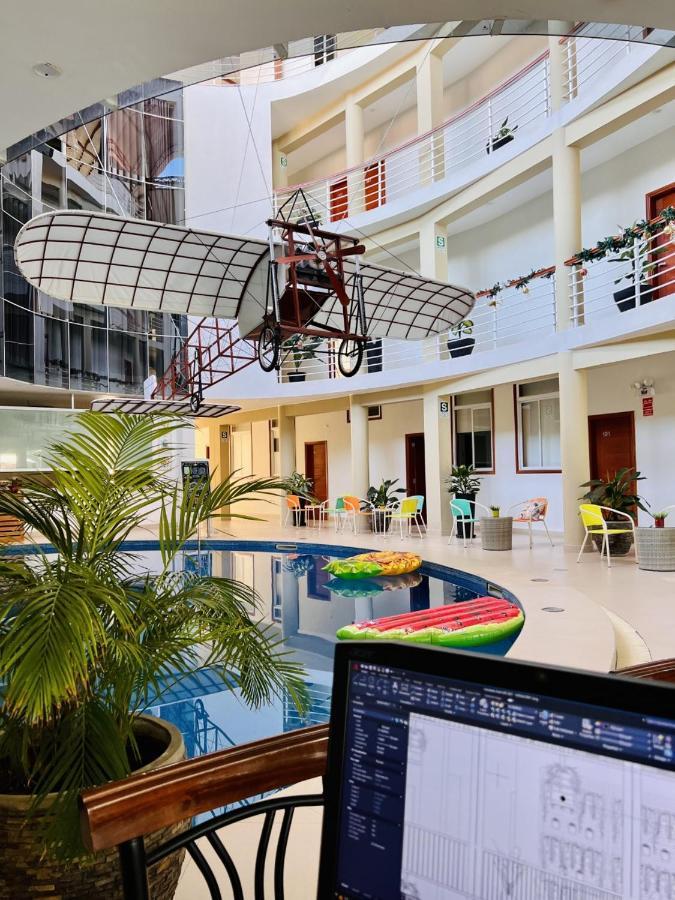 Vuelo 78 Hotel Tarapoto Bagian luar foto